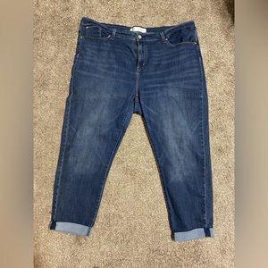 Like new signature by Levi’s capris